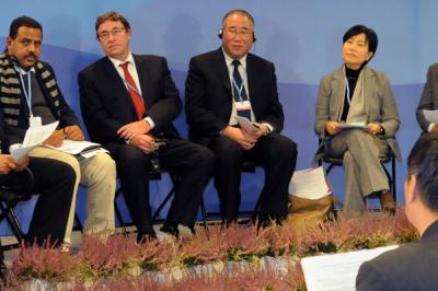 Roundtable on Ecosystem-Based Adaptation in the context of South-South Cooperation at the China Pavilion of COP19 in Warsaw, Poland